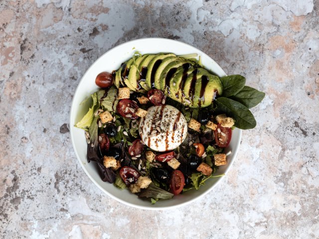 Salade Burrata avocat